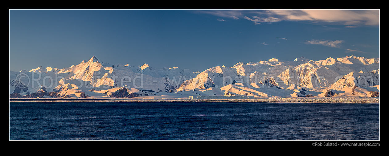 Image of Admiralty Mountains, with Mount Herschel (3335m) far left and Mt Minto (4165m) right. Panorama, Ross Sea, Antarctica Region, Antarctica stock photo image