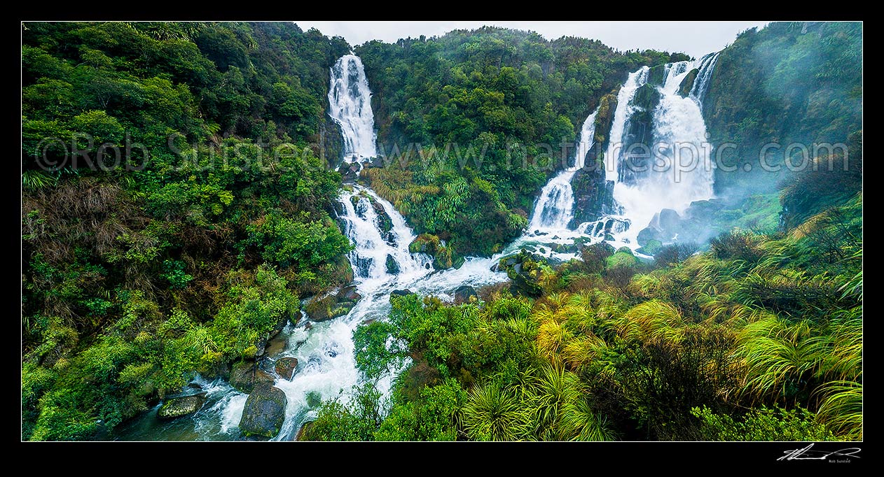 Image of Waipunga Falls (40m) at the confluence of the Waiarua Stream (left) and the Waipunga River (right). Waipunga Falls Scenic Reserve on  Stae Highway 5 (SH5). Panorama, Taupo, Taupo District, Waikato Region, New Zealand (NZ) stock photo image